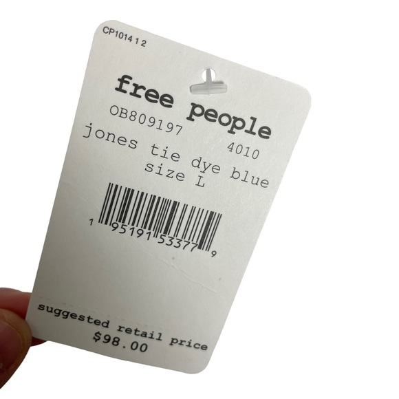 NWT Free People Rumors Jones Tie Dye Blue Denim Jacket‎ Large - Picture 4 of 5